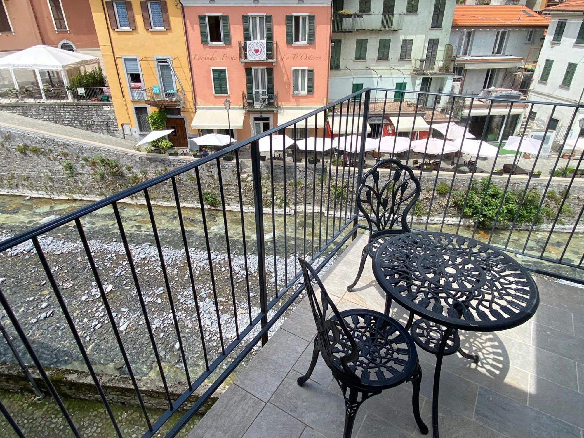 Argegno'S River - Central Apartment Lake View Pokoj fotografie